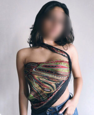 Female Escorts in Worli Near Four Seasons Hotel Mumbai