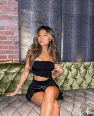 Model Escorts in Picture Palace Road Near Royal Orchid Fort Resort Mussoorie